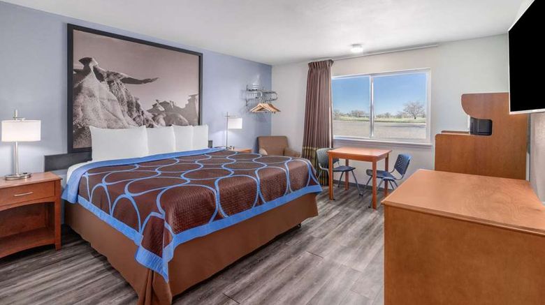 <b>Super 8 by Wyndham Clayton Room</b>. Images powered by <a href="https://iceportal.shijigroup.com/" title="IcePortal" target="_blank">IcePortal</a>.