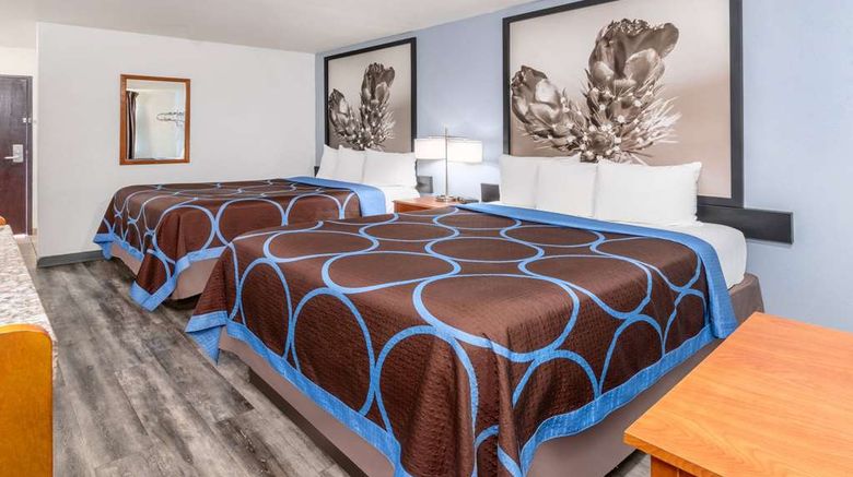 <b>Super 8 by Wyndham Clayton Room</b>. Images powered by <a href="https://iceportal.shijigroup.com/" title="IcePortal" target="_blank">IcePortal</a>.