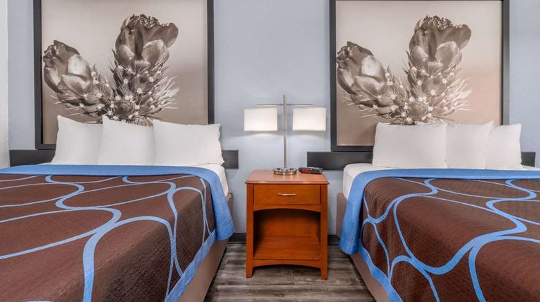 <b>Super 8 by Wyndham Clayton Room</b>. Images powered by <a href="https://iceportal.shijigroup.com/" title="IcePortal" target="_blank">IcePortal</a>.