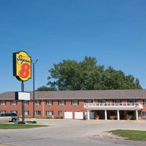 Super 8 Sheldon