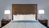 <b>Days Inn Moab Room</b>. Images powered by <a href="https://iceportal.shijigroup.com/" title="IcePortal" target="_blank">IcePortal</a>.