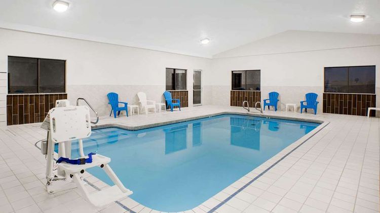 Days Inn York Pool