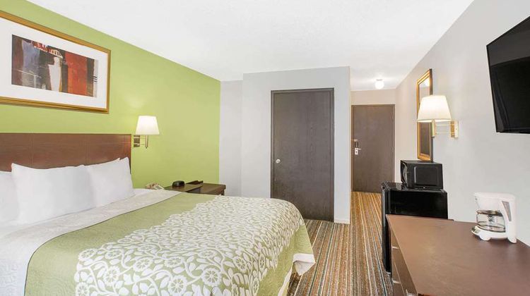 Days Inn York Room