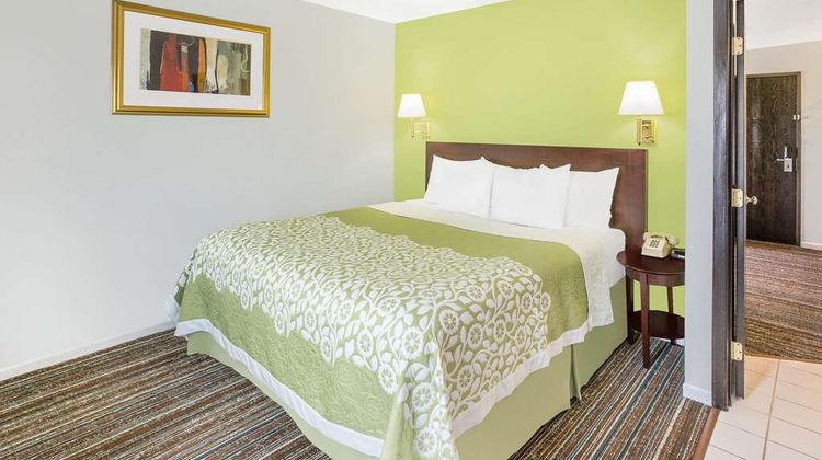 Days Inn York Room