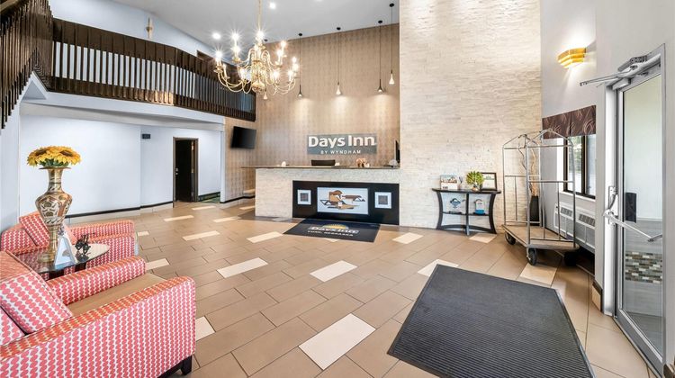 Days Inn York Lobby