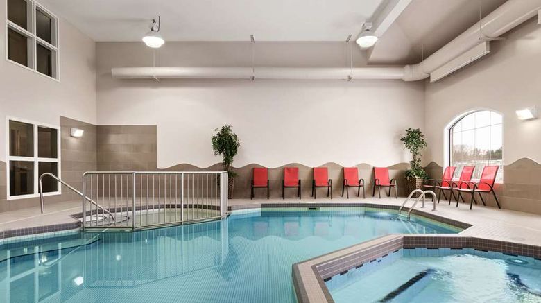 <b>Days Inn & Suites Brandon Pool</b>. Images powered by <a href="https://iceportal.shijigroup.com/" title="IcePortal" target="_blank">IcePortal</a>.