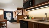 <b>Days Inn & Suites Brandon Suite</b>. Images powered by <a href="https://iceportal.shijigroup.com/" title="IcePortal" target="_blank">IcePortal</a>.