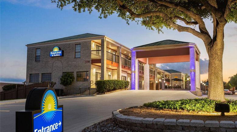 Days Inn San Antonio Northwest Exterior. Images powered by <a href="https://iceportal.shijigroup.com" target="_blank" rel="noopener">Ice Portal</a>.