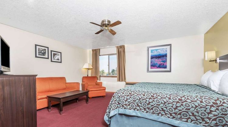 Days Inn Pueblo Suite