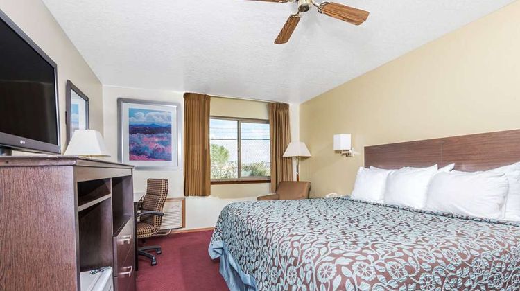Days Inn Pueblo Suite