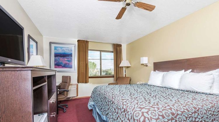 Days Inn Pueblo Room