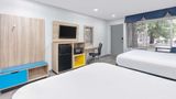 <b>Days Inn South Fort Worth Room</b>. Images powered by <a href="https://iceportal.shijigroup.com/" title="IcePortal" target="_blank">IcePortal</a>.