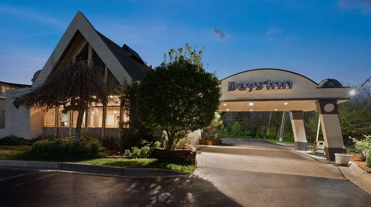 Days Inn Ann Arbor Exterior