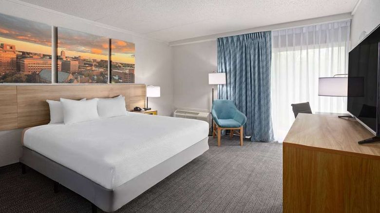 <b>Days Inn Ann Arbor Room</b>. Images powered by <a href="https://iceportal.shijigroup.com/" title="IcePortal" target="_blank">IcePortal</a>.