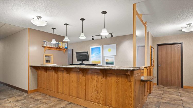 Days Inn Spearfish Lobby