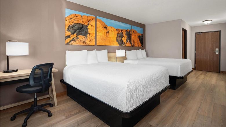 <b>Days Inn Spearfish Room</b>. Images powered by <a href="https://iceportal.shijigroup.com/" title="IcePortal" target="_blank">IcePortal</a>.