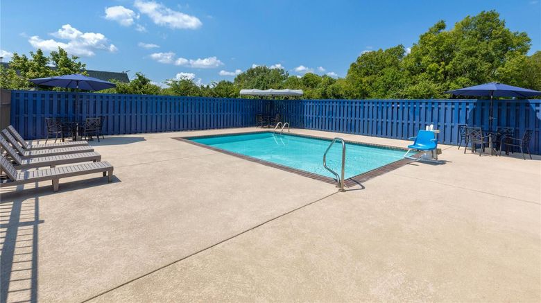 <b>Days Inn Temple Pool</b>. Images powered by <a href="https://iceportal.shijigroup.com/" title="IcePortal" target="_blank">IcePortal</a>.