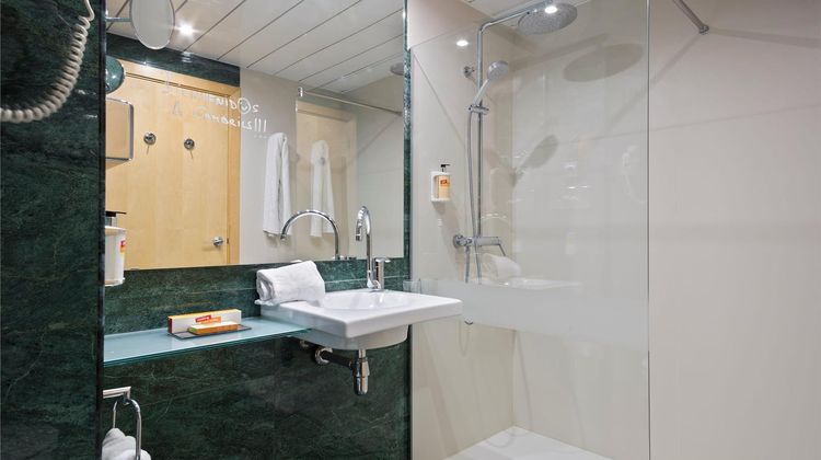 Sol Port Cambrils Room