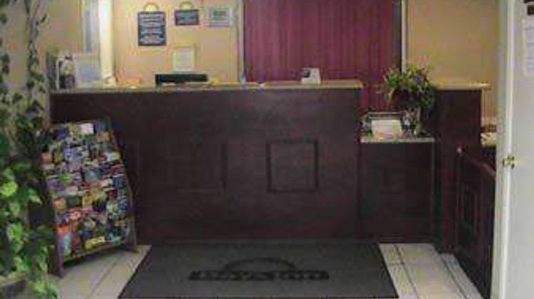 Days Inn Okmulgee Lobby