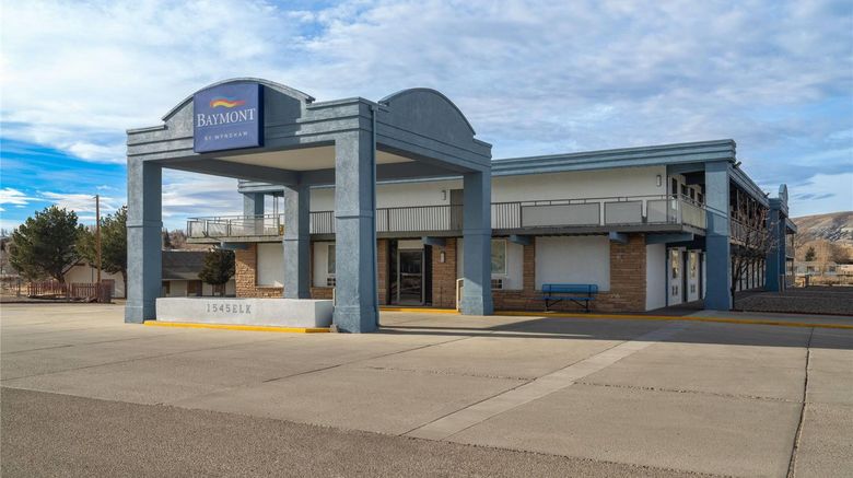 <b>Baymont by Wyndham Rock Springs Exterior</b>. Images powered by <a href="https://iceportal.shijigroup.com/" title="IcePortal" target="_blank">IcePortal</a>.
