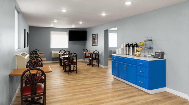 <b>Baymont by Wyndham Rock Springs Lobby</b>. Images powered by <a href="https://iceportal.shijigroup.com/" title="IcePortal" target="_blank">IcePortal</a>.