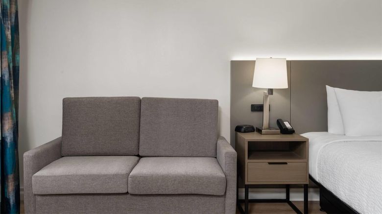 <b>Baymont by Wyndham Rock Springs Suite</b>. Images powered by <a href="https://iceportal.shijigroup.com/" title="IcePortal" target="_blank">IcePortal</a>.