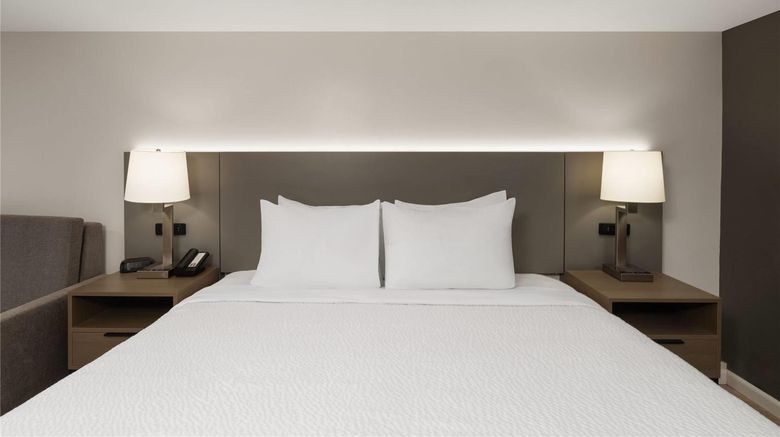 <b>Baymont by Wyndham Rock Springs Suite</b>. Images powered by <a href="https://iceportal.shijigroup.com/" title="IcePortal" target="_blank">IcePortal</a>.