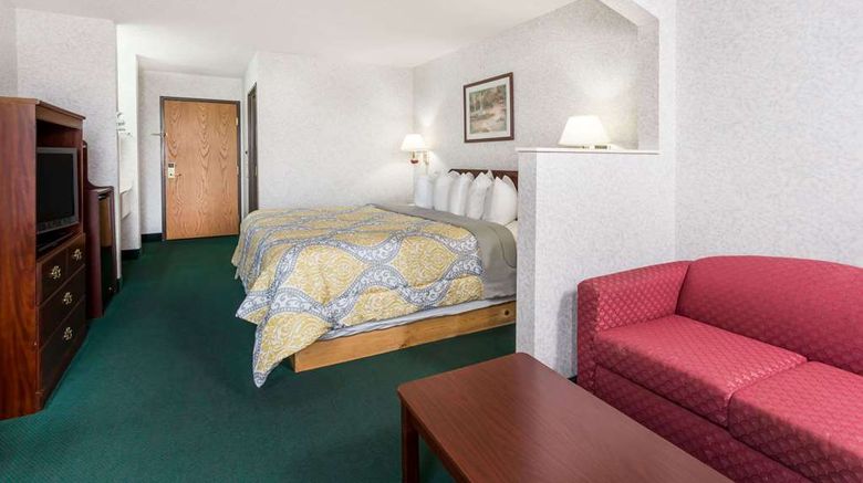 <b>Days Inn Battlefield Rd/Hwy 65 Suite</b>. Images powered by <a href="https://iceportal.shijigroup.com/" title="IcePortal" target="_blank">IcePortal</a>.
