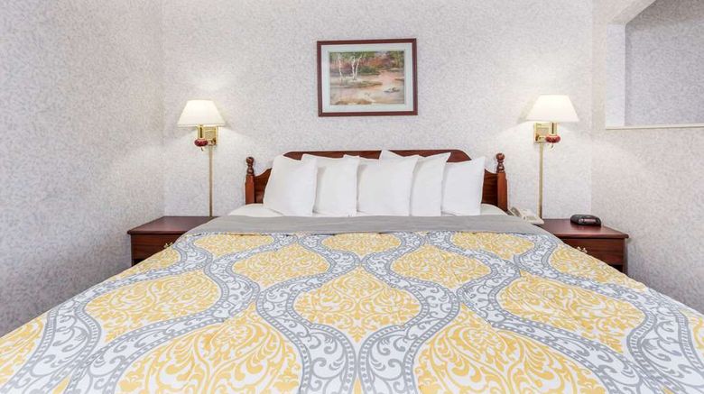 <b>Days Inn Battlefield Rd/Hwy 65 Suite</b>. Images powered by <a href="https://iceportal.shijigroup.com/" title="IcePortal" target="_blank">IcePortal</a>.