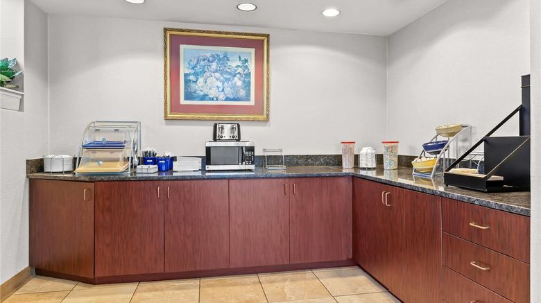 <b>Days Inn Saint Pauls Other</b>. Images powered by <a href="https://iceportal.shijigroup.com/" title="IcePortal" target="_blank">IcePortal</a>.