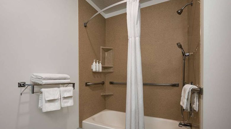 <b>Days Inn Carbondale Room</b>. Images powered by <a href="https://iceportal.shijigroup.com/" title="IcePortal" target="_blank">IcePortal</a>.