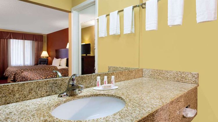 Days Inn Waynesville/Ft. Leonard Wood Room