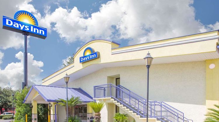 Days Inn Tallahassee University Center Exterior