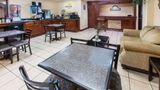 <b>Days Inn El Reno Lobby</b>. Images powered by <a href="https://iceportal.shijigroup.com/" title="IcePortal" target="_blank">IcePortal</a>.