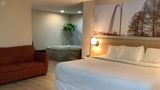 Days Inn Kingdom City Room