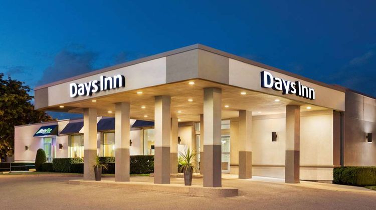 Days Inn London Exterior