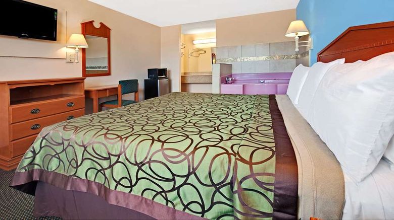 <b>Super 8 by Wyndham Terrell Room</b>. Images powered by <a href="https://iceportal.shijigroup.com/" title="IcePortal" target="_blank">IcePortal</a>.