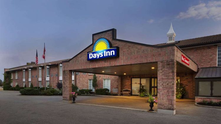 Days Inn Brantford Exterior