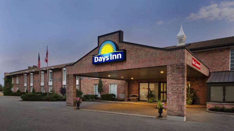 <b>Days Inn Brantford Exterior</b>. Images powered by <a href="https://iceportal.shijigroup.com/" title="IcePortal" target="_blank">IcePortal</a>.