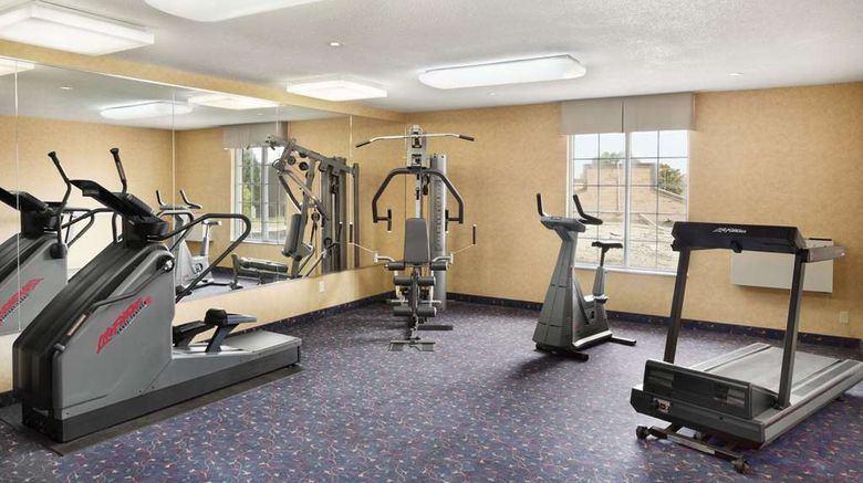 <b>Days Inn Brantford Health</b>. Images powered by <a href="https://iceportal.shijigroup.com/" title="IcePortal" target="_blank">IcePortal</a>.