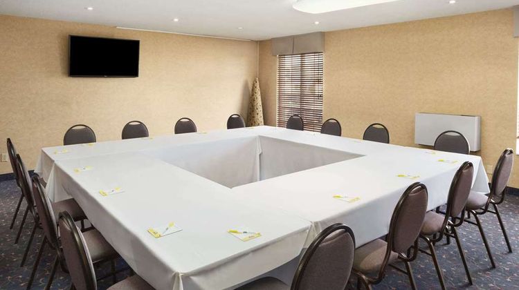 Days Inn Brantford Meeting