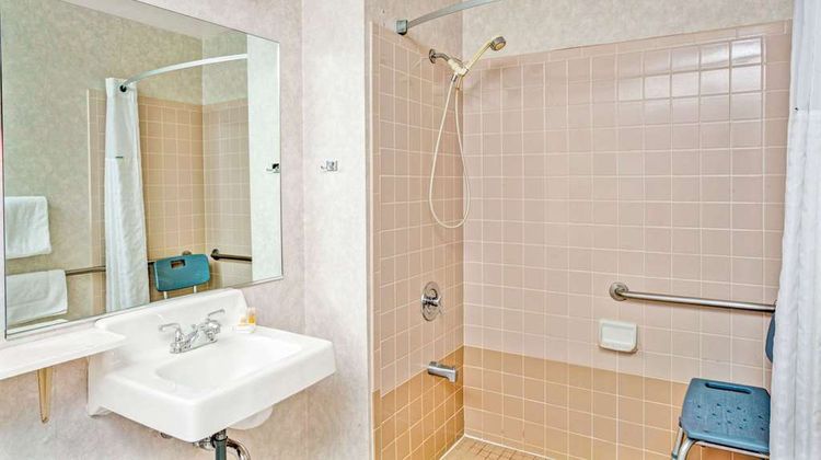 Days Inn Carson City Room