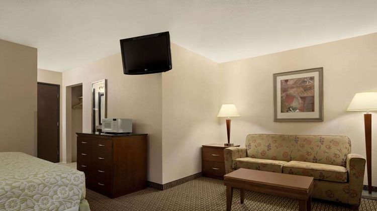 Days Inn & Suites by Wyndham Gunnison Suite