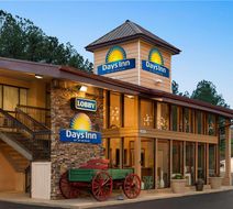 Days Inn Cartersville Exterior