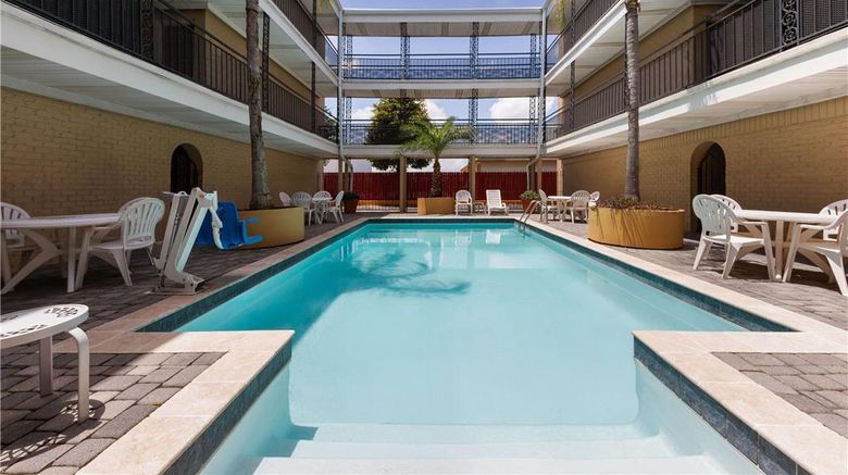 <b>Super 8 New Orleans Pool</b>. Images powered by <a href="https://iceportal.shijigroup.com/" title="IcePortal" target="_blank">IcePortal</a>.