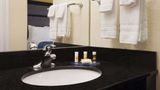 <b>Days Inn & Suites Commerce Room</b>. Images powered by <a href="https://iceportal.shijigroup.com/" title="IcePortal" target="_blank">IcePortal</a>.