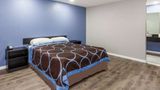 Super 8 Visalia Room