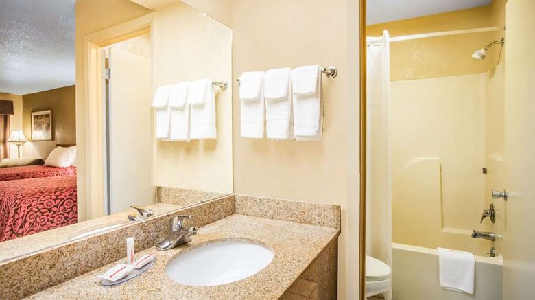 <b>Days Inn Tallulah Room</b>. Images powered by <a href="https://iceportal.shijigroup.com/" title="IcePortal" target="_blank">IcePortal</a>.