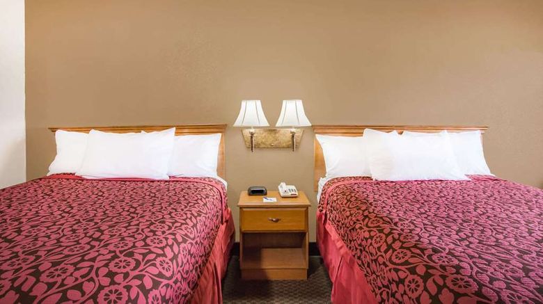 <b>Days Inn Tallulah Room</b>. Images powered by <a href="https://iceportal.shijigroup.com/" title="IcePortal" target="_blank">IcePortal</a>.