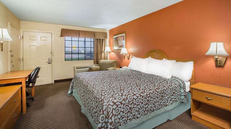 <b>Days Inn Tallulah Room</b>. Images powered by <a href="https://iceportal.shijigroup.com/" title="IcePortal" target="_blank">IcePortal</a>.
